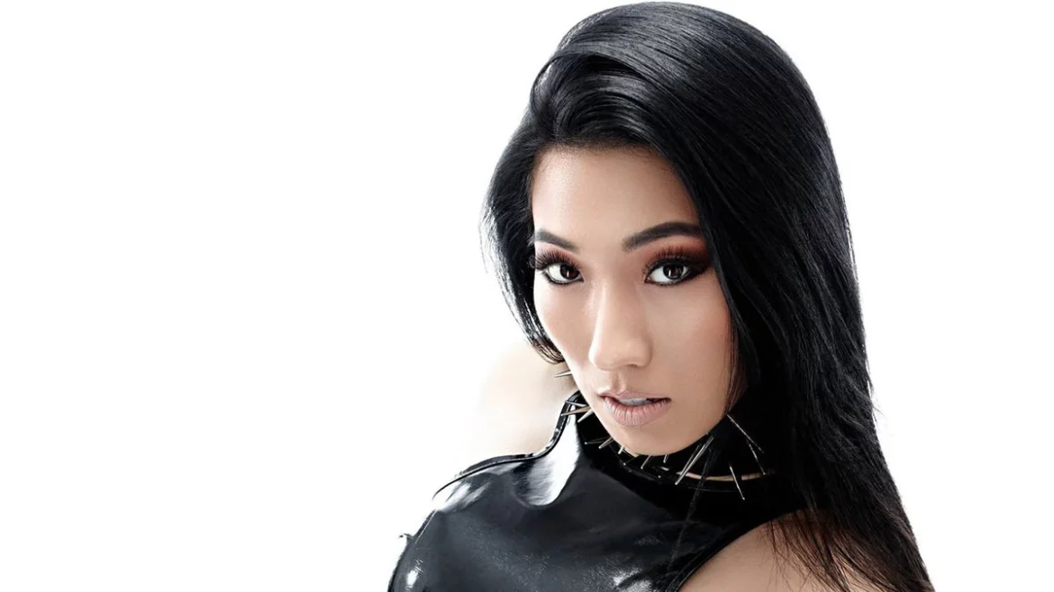 Azra, a powerful Pop-Rock artist, inspires listeners to go «All Out ...