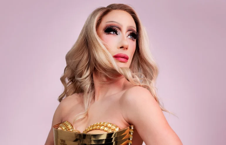 Skrellex - Julia Marie Naglestad - NRK