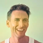 RetroPopBoy,On the Metro,Girls Aloud cover,Nicola Roberts,Bearly Disco,LGBTQ music,queer pop,Royal Vauxhall Tavern,London Underground video,Sorrow Town,LGBTQ chart hits,pop reboot,UK queer nightlife,new music 2026